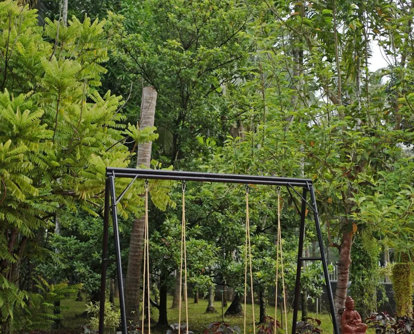 Serenity Villa And Treehouse Palakkad